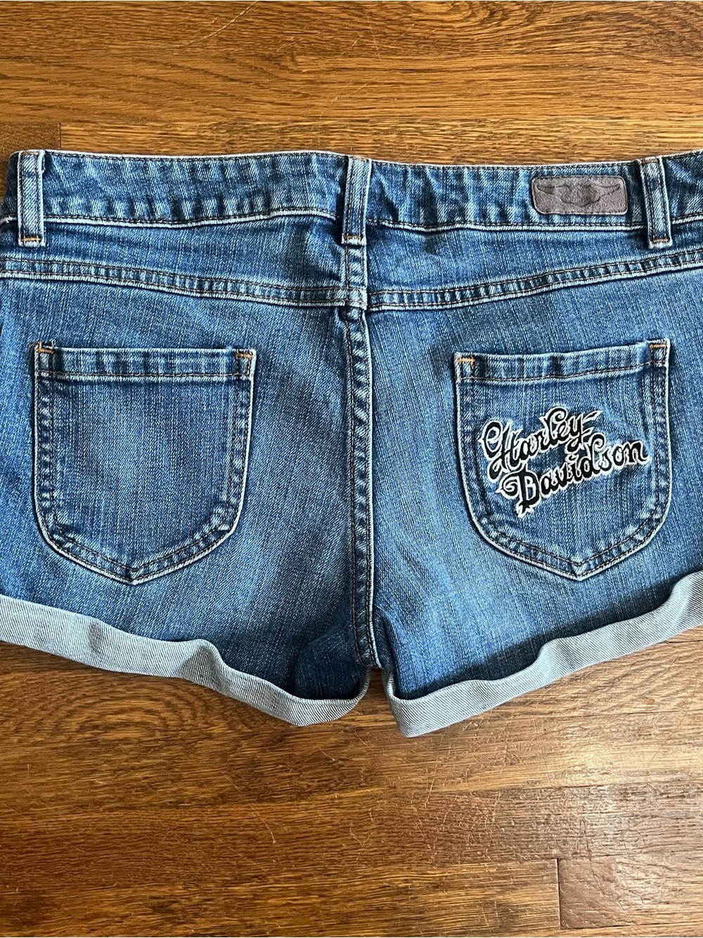 Harley Davidson 6 denim jean shorts women micro booty 2.5” inseam embroidered - Picture 2 of 8